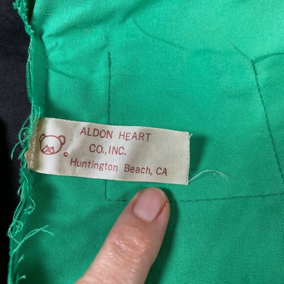 D. Bear M.D. Collectable Bear, Aldon Heart Company Inc. California - Picture 9 of 9